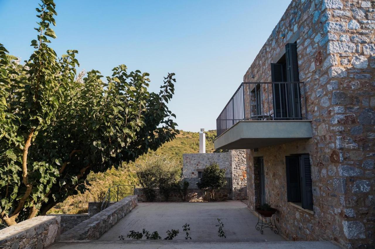 Lithos Villa